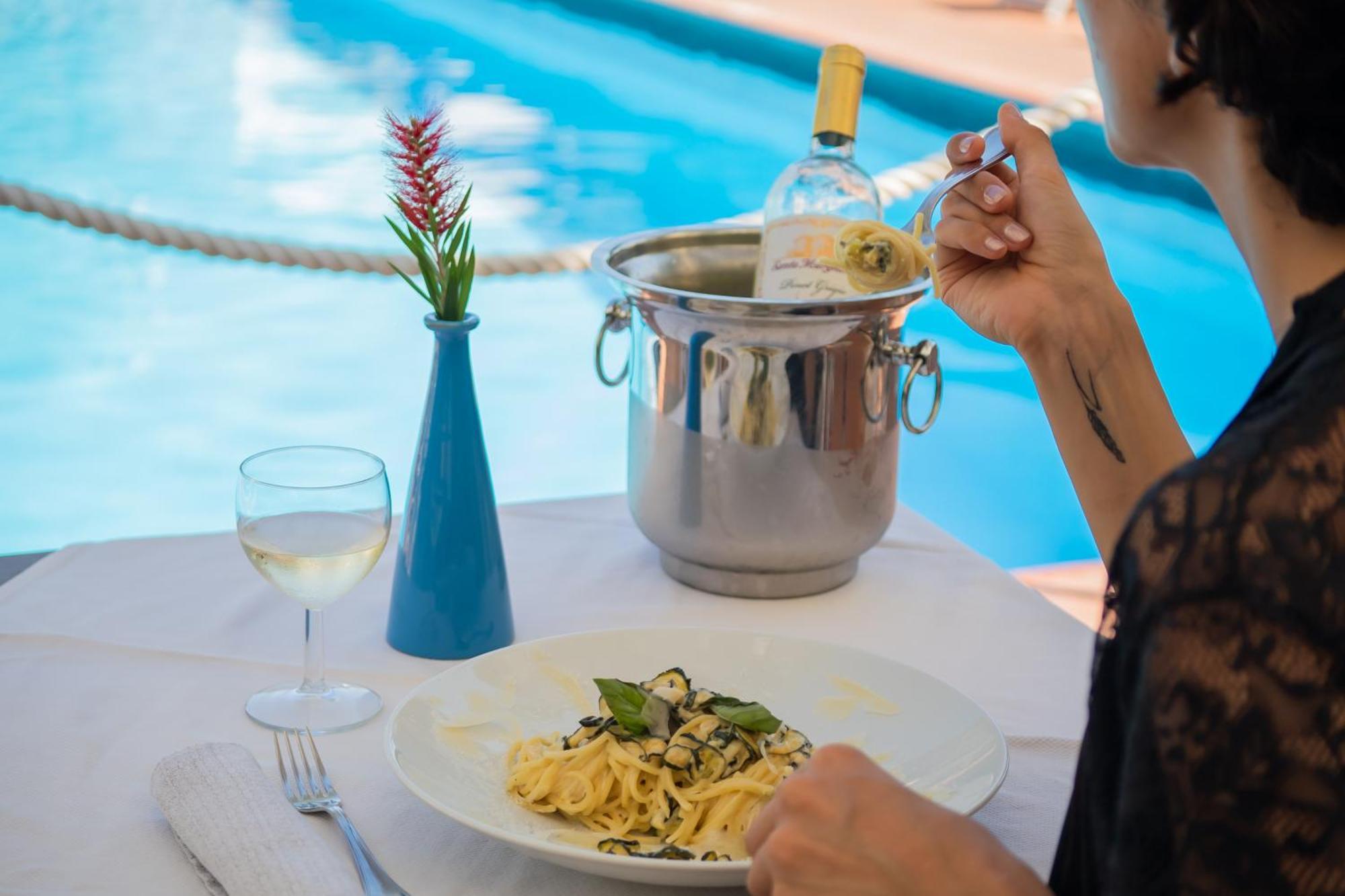 Hotel Central Wellness Sorrento Exteriér fotografie