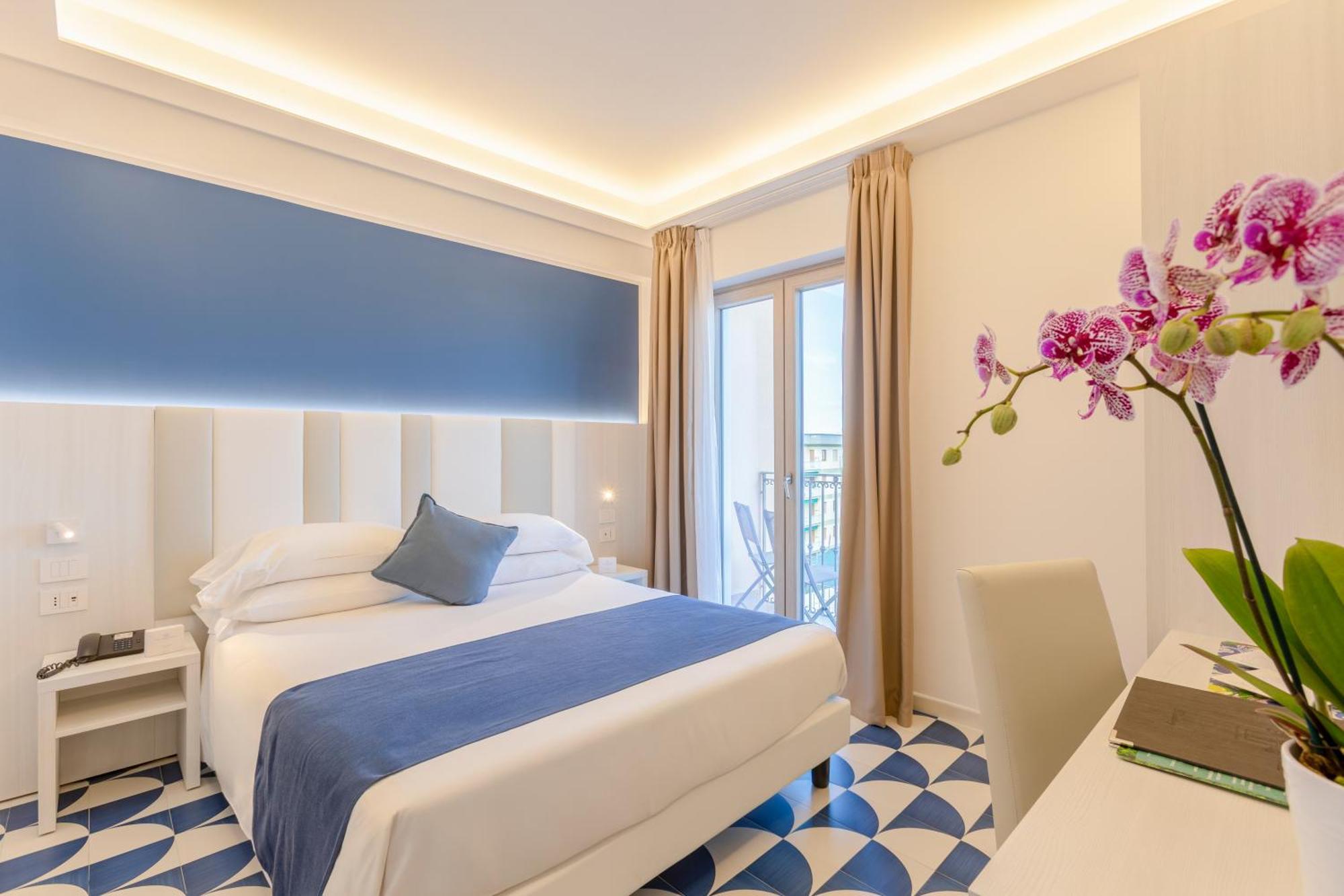 Hotel Central Wellness Sorrento Exteriér fotografie